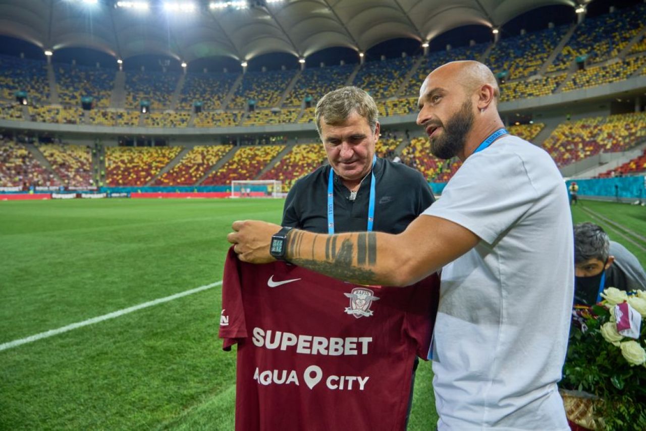 „Trebuie să fie conștienți de asta!” Hagi, sfat pentru Moruțan și Cicâldău după transferurile la Galatasaray _2