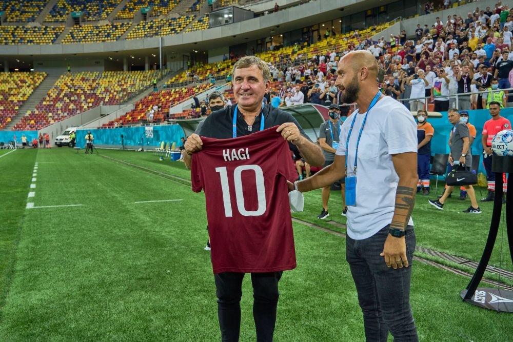 „Trebuie să fie conștienți de asta!” Hagi, sfat pentru Moruțan și Cicâldău după transferurile la Galatasaray _4