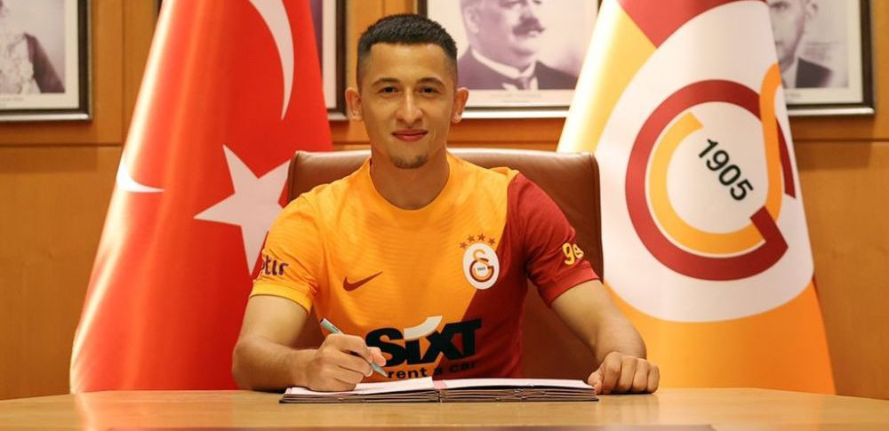 FCSB e Steaua pentru cei de la Galatasaray! Cum l-au prezentat pe Moruțan _2