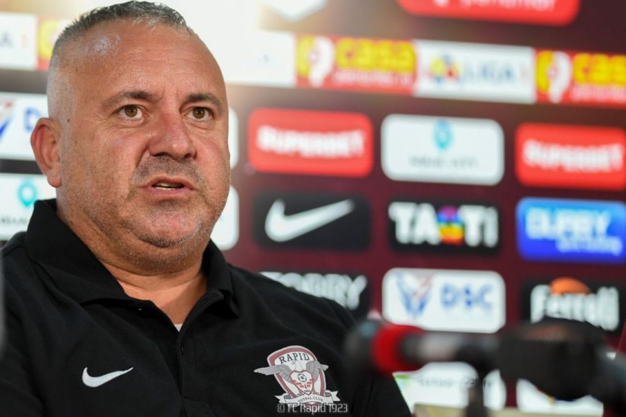 EXCLUSIV | Mihai Iosif, la bustul gol! Cum explică antrenorul Rapidului momentul de la Botoșani + O idee de marketing_3
