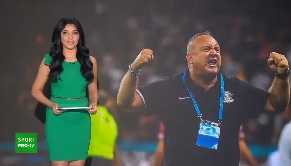 EXCLUSIV | Mihai Iosif, la bustul gol! Cum explică antrenorul Rapidului momentul de la Botoșani + O idee de marketing