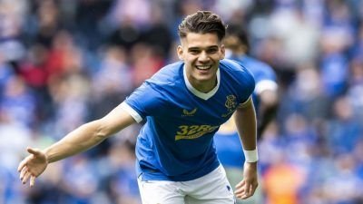Cu Ianis Hagi titular, Rangers s-a calificat în grupele Europa League_2