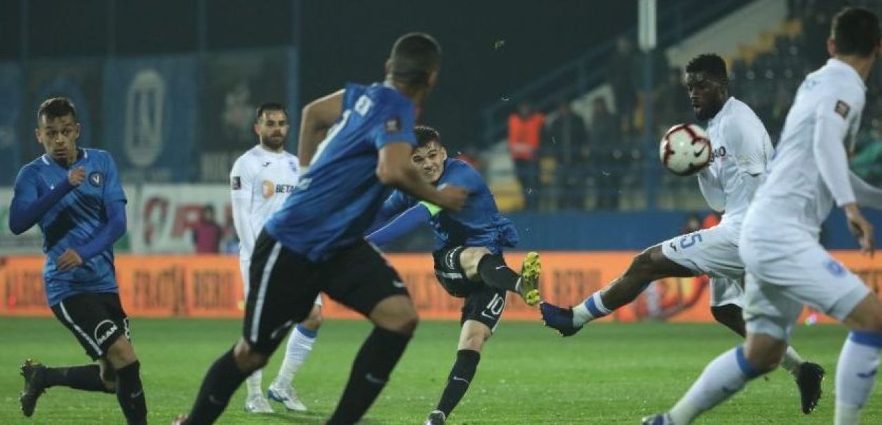 Reghecampf vrea un fotbalist