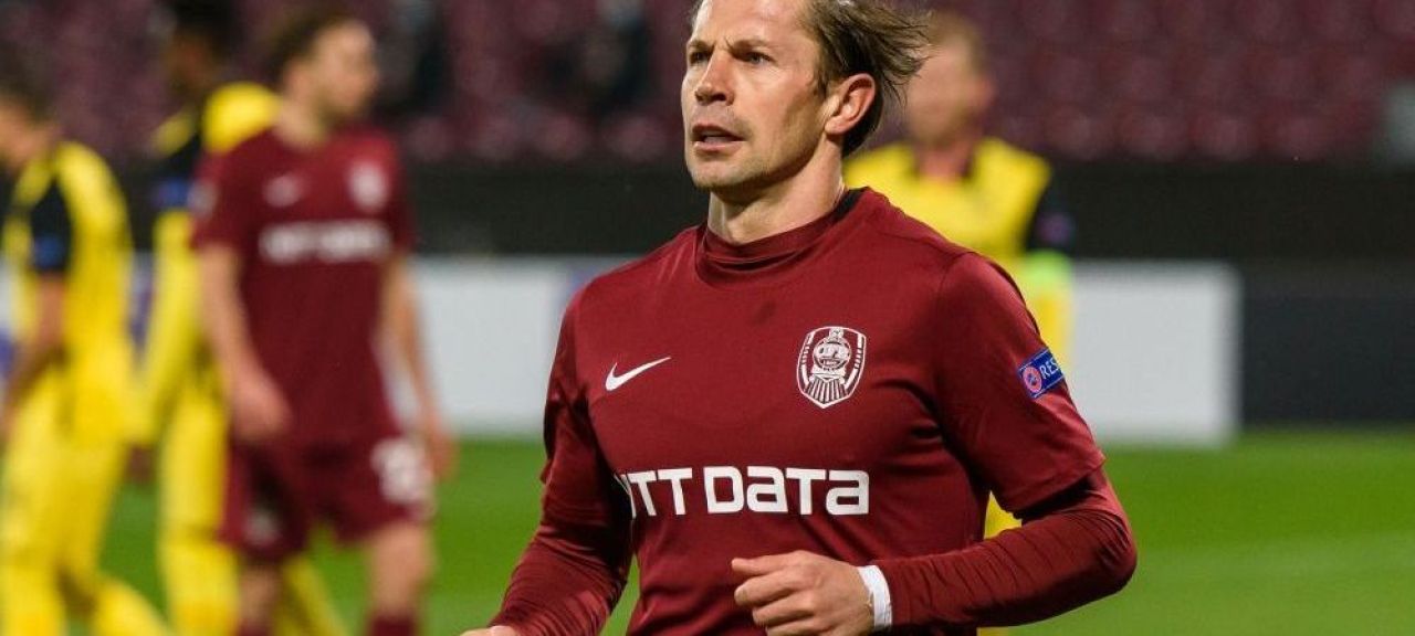 VIDEO | Șumudică n-a mai rezistat! Deac, scos de pe teren la scurt timp după ce a ratat un penalty_1
