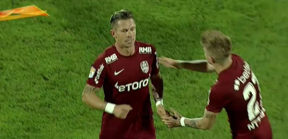 VIDEO | Șumudică n-a mai rezistat! Deac, scos de pe teren la scurt timp după ce a ratat un penalty_3