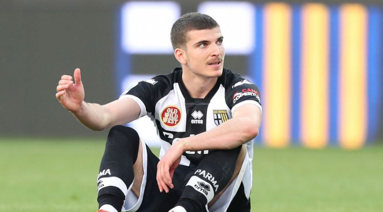 VIDEO | Revenire cu gol pentru Valentin Mihăilă. Românul a adus victoria pentru Parma în ultimul minut_2