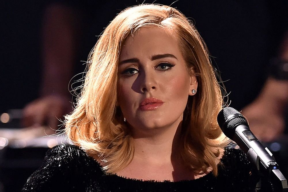 FOTO Adele, prezență spectaculoasă la petrecerea organizată de LeBron James. Cât de bine arată artista după ce a slăbit _7