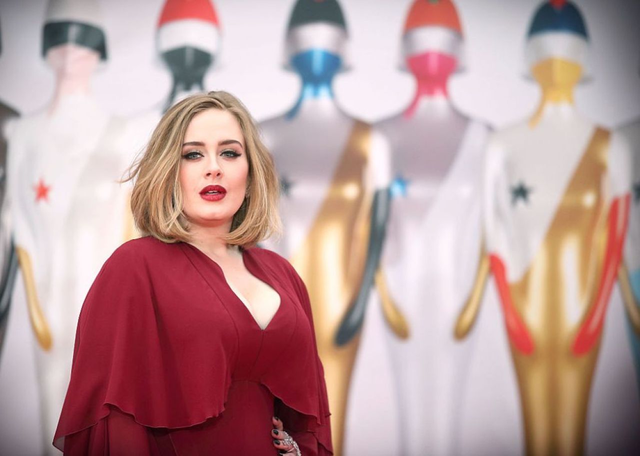 FOTO Adele, prezență spectaculoasă la petrecerea organizată de LeBron James. Cât de bine arată artista după ce a slăbit _7