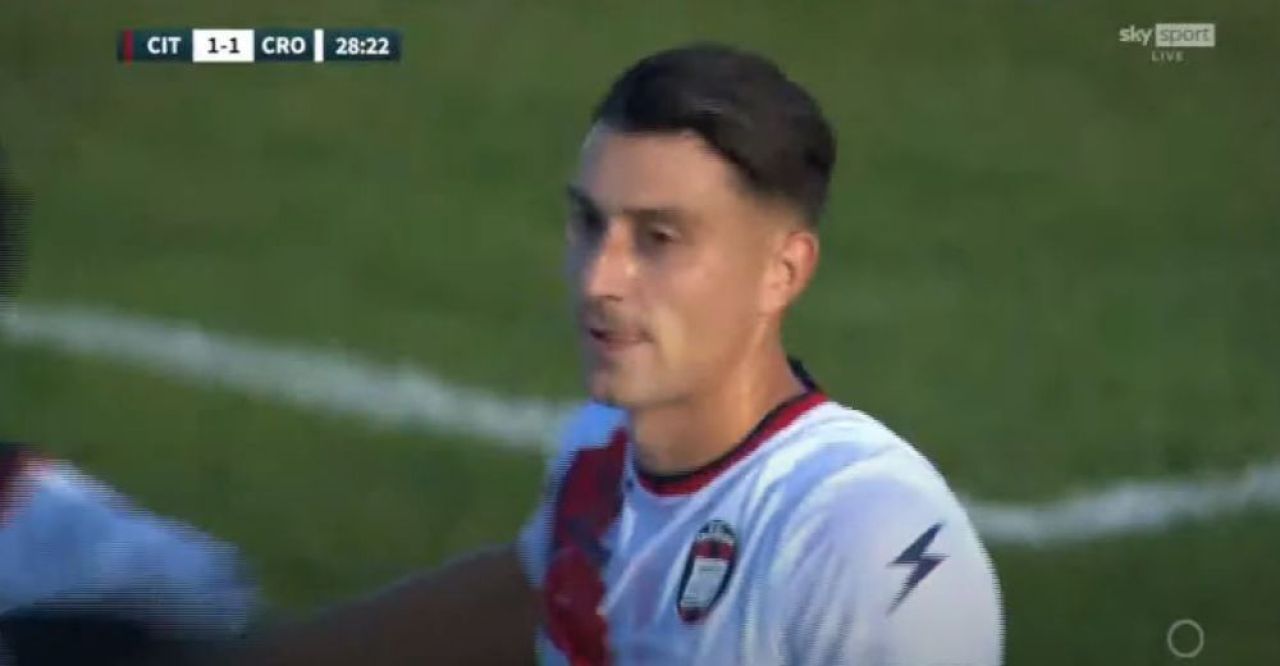 Ionuț Nedelcearu, gol pentru Crotone în etapa a doua din serie B. Românul a bifat prima reușită din acest sezon _1