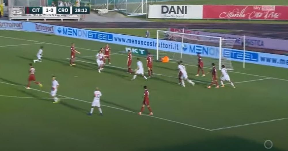 Ionuț Nedelcearu, gol pentru Crotone în etapa a doua din serie B. Românul a bifat prima reușită din acest sezon _4