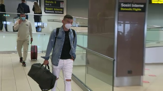 FOTO Claudiu Keșeru a ajuns în România!_10