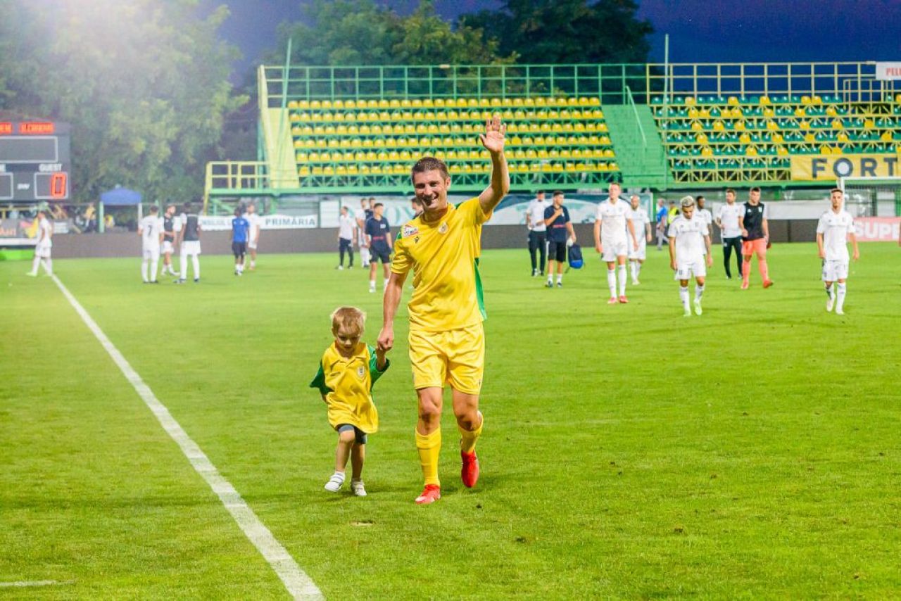 Academica - CS Mioveni 1-1 | Echipa lui Pelici trece peste FCSB în clasamentul Ligii 1 după egalul de la Clinceni_4