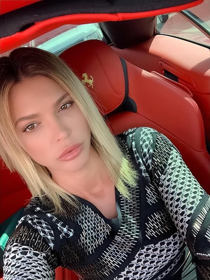 Alina Vidican s-a căsătorit cu un milionar brazilian. Fosta soție a lui Cristi Borcea a arătat incredibil &icirc;n rochie de mireasă
