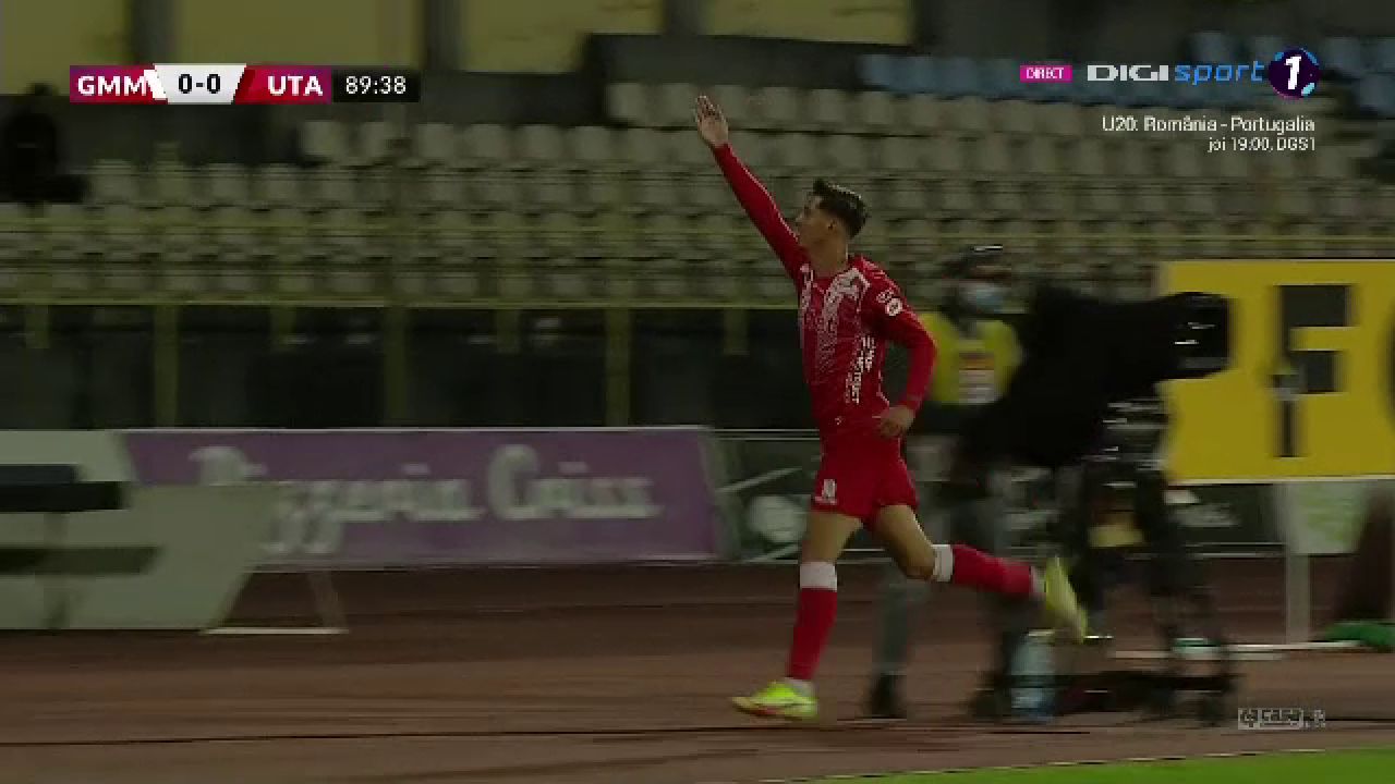 Miculescu îi aduce cele trei puncte lui Balint în ultimul minut al meciului! UTA urcă pe locul trei în clasament _5