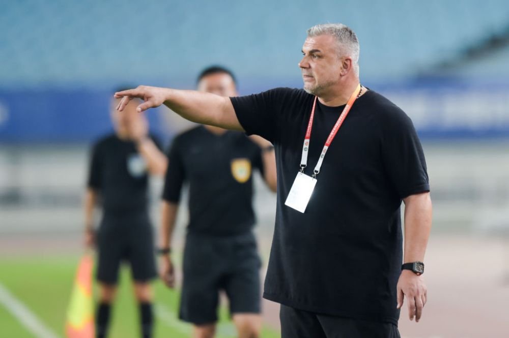 Cosmin Olăroiu, jefuit în Italia. Hoții i-au furat un ceas care valorează peste 400.000 de euro _6
