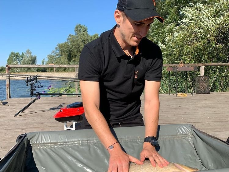 „Record personal!” Bogdan Vătăjelu face spectacol în afara terenului. Cu ce reușită se mândrește jucătorul Craiovei_3