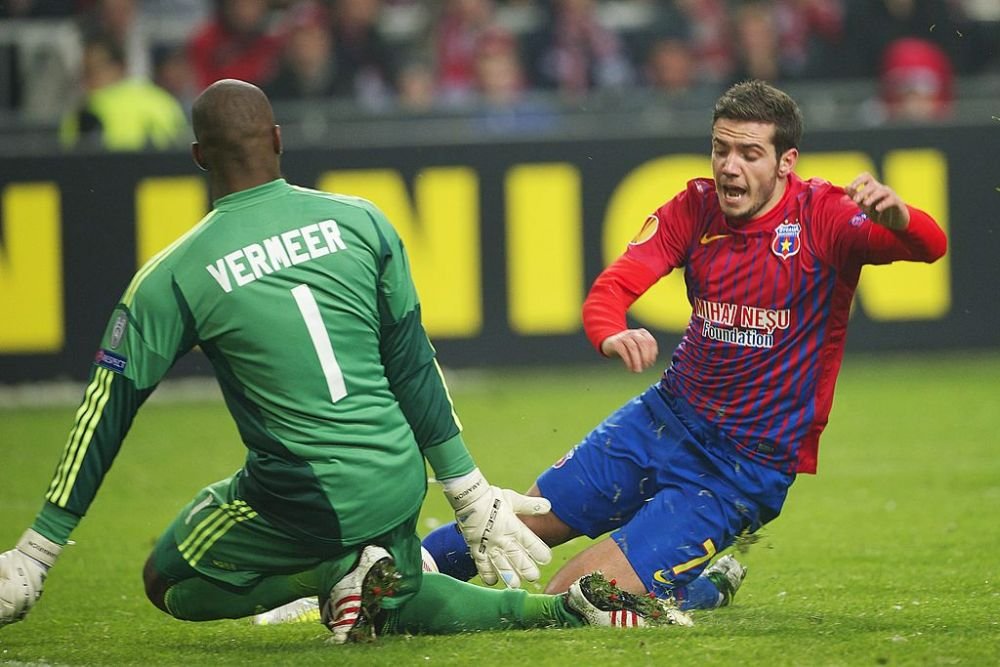 CFR Cluj se va despărți un fotbalist cu 5 titluri în palmares! Ruptură totală între fotbalist și Dan Petrescu_10