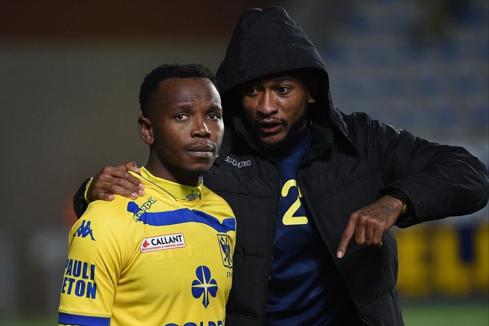 May Mahlangu, chemat sau autopropus la Dinamo? Fotbalistul ar putea reveni în România_3