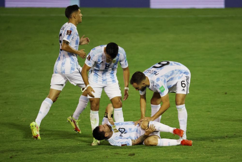 Mesajul lui Adrian Martinez, după faultul teribil asupra lui Messi. Jucătorul din Venezuela, distrus de presa argentiniană_1