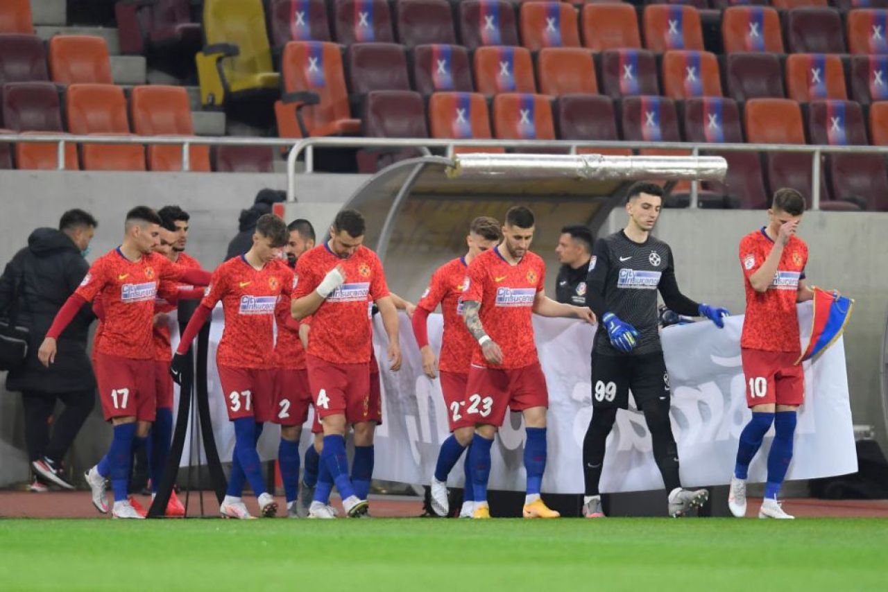 Edi Iordănescu anunță încă două transferuri la FCSB: ””De la mijloc în sus!” Sorescu și Ongenda, cazuri închise_6