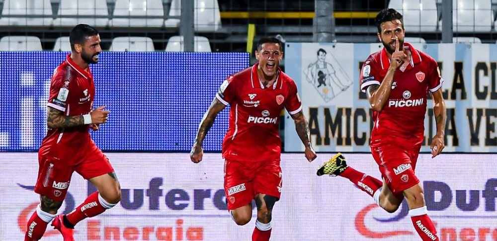 Dinamo vrea să dea lovitură în pauza competițională! „Câinii” au pus ochii pe un fost jucător din Serie A_6