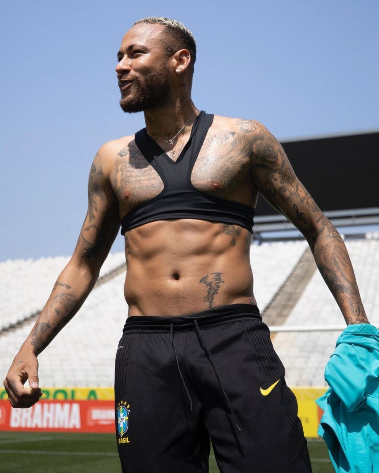 Neymar le-a închis gura tuturor! A renunțat la tricou special pentru cei care au spus că este „prea gras” _5
