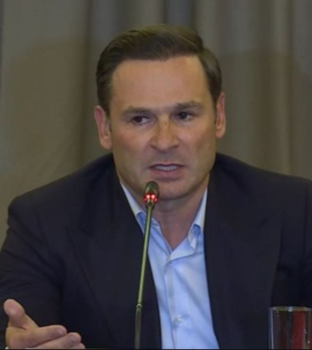 „Cel mai strâmb caracter!” Ionuț Negoiță nu i-a rămas dator lui Rednic. Replică tăioasă după ce a fost numit „țăran parvenit”_2