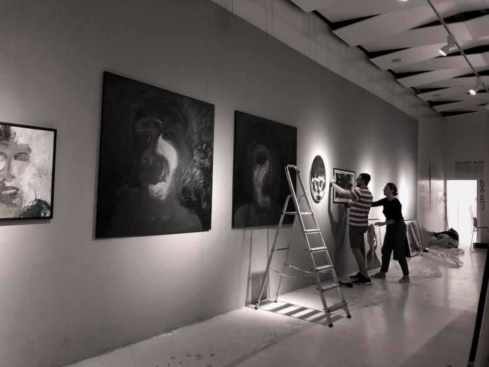 Kira Hagi are expoziție pe Coasta de Azur! Picturile sale au ajuns aproape de Muzeul Picasso din Franța_4
