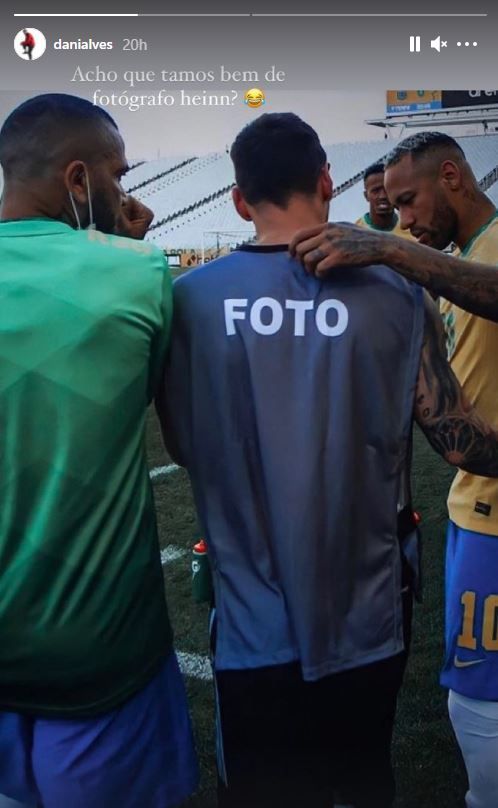 Messi s-a 'reprofilat'! :) Imaginea cu care Dani Alves a glumit pe seama argentinianului și reacția genială a lui Dybala_1