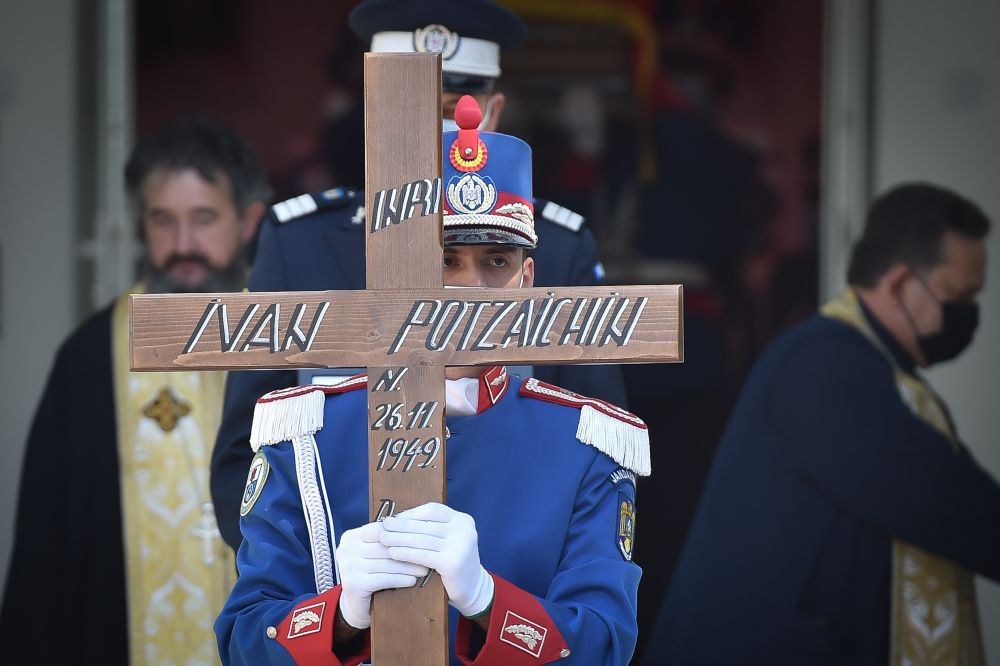 Ivan Patzaichin, înmormântat cu onoruri militare! 400 de oameni l-au condus pe ultimul drum_2