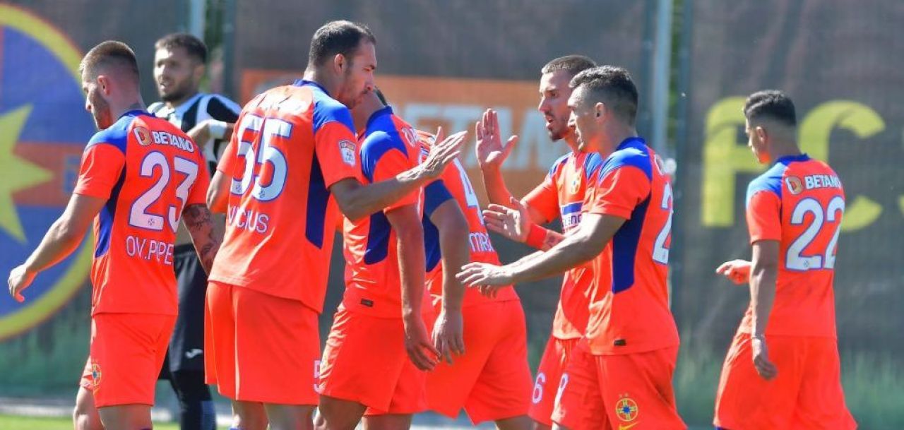 „Trebuie să facă asta!” Cum ar putea arăta FCSB după ultimele transferuri făcute de Gigi Becali_1