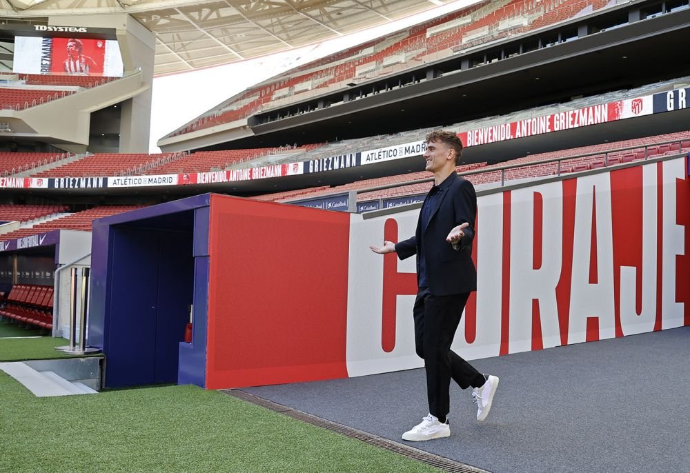 Griezmann i-a uimit pe toți când a fost prezentat la Atletico Madrid! Schimbarea radicală de look a francezului _6