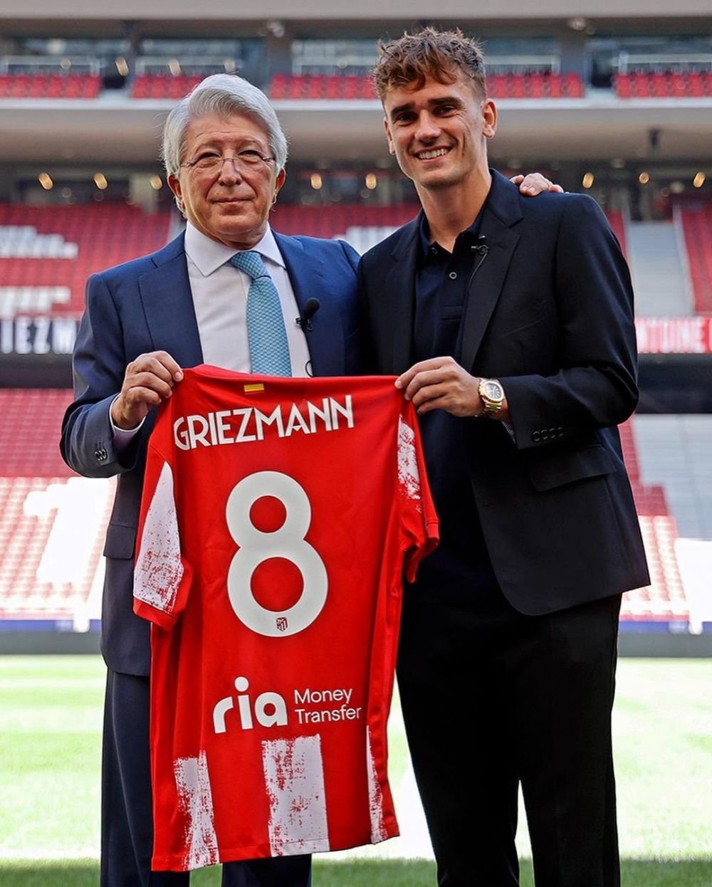 Griezmann i-a uimit pe toți când a fost prezentat la Atletico Madrid! Schimbarea radicală de look a francezului _8