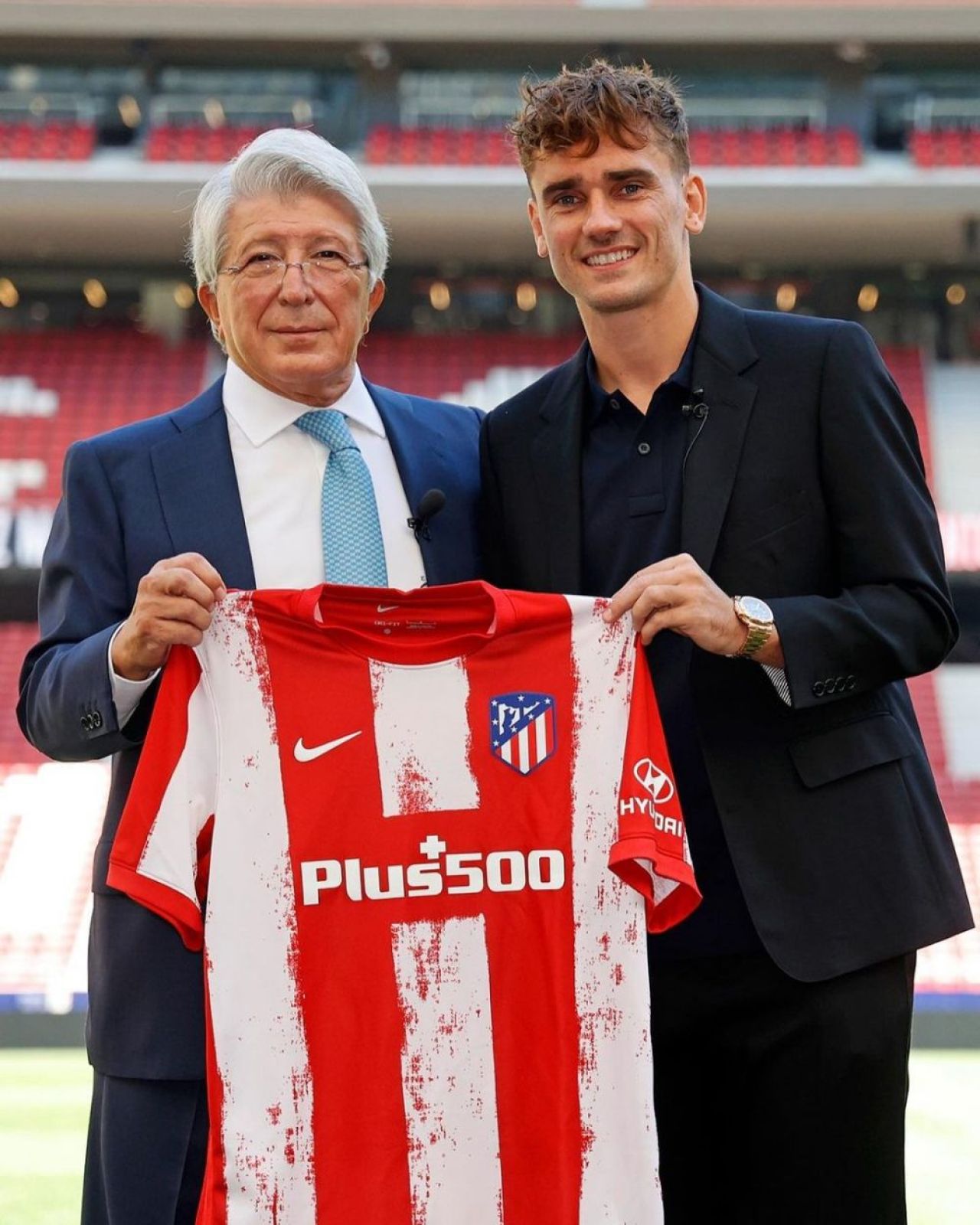 Griezmann i-a uimit pe toți când a fost prezentat la Atletico Madrid! Schimbarea radicală de look a francezului _9