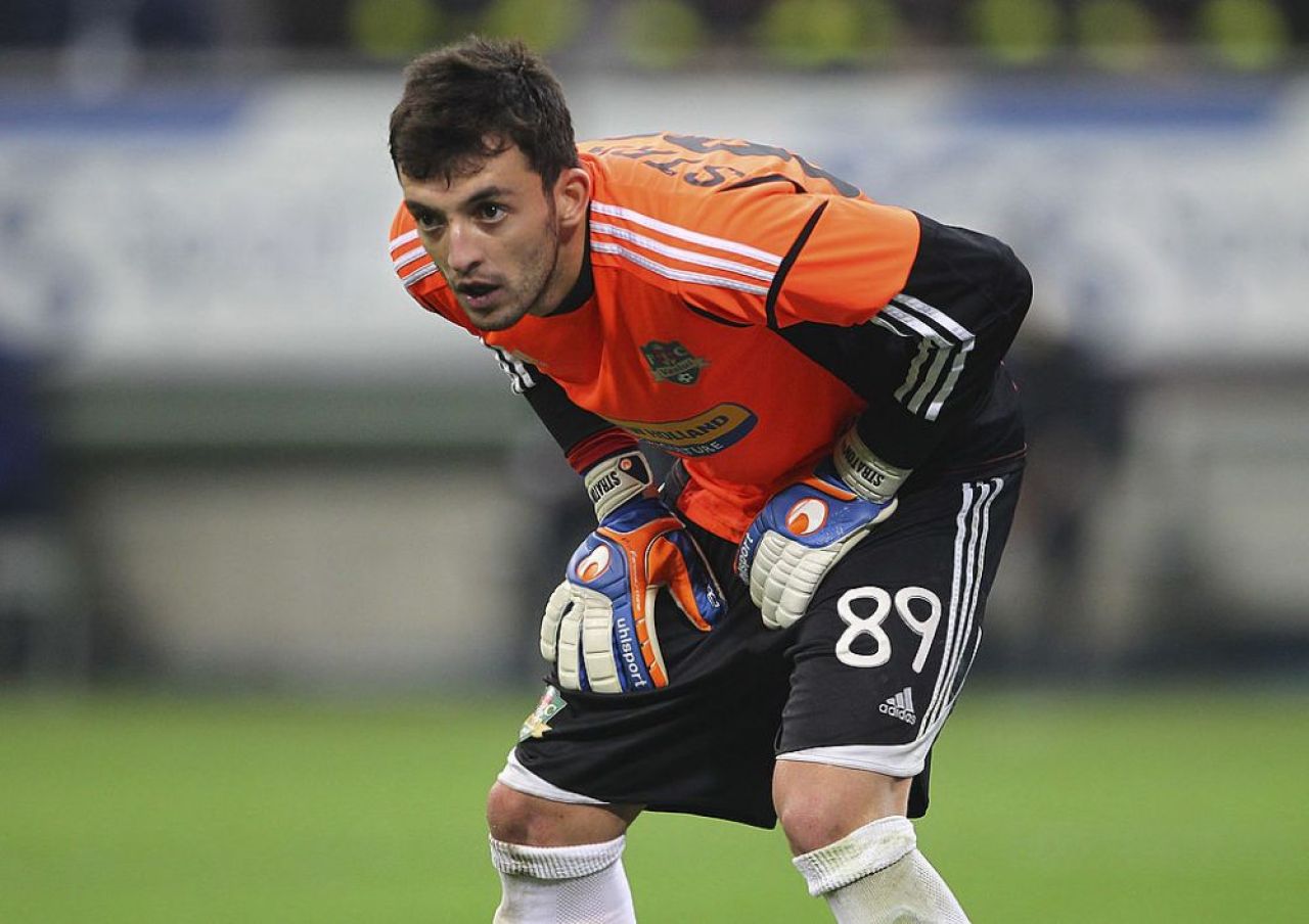 Helmut Duckadam nu îl vrea pe Vlad în poartă la meciul cu Dinamo: ”Dacă mai face o greșeală cu Dinamo e terminat de tot”_7