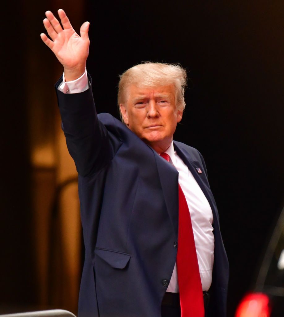 Donald Trump și-a găsit „loc de muncă”. Fostul președinte SUA va comenta un meci de box. Cine sunt protagoniștii luptei _1