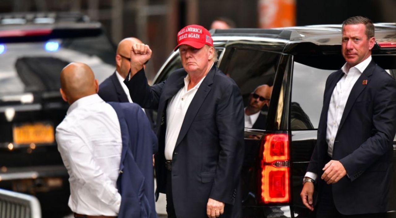 Donald Trump și-a găsit „loc de muncă”. Fostul președinte SUA va comenta un meci de box. Cine sunt protagoniștii luptei _2