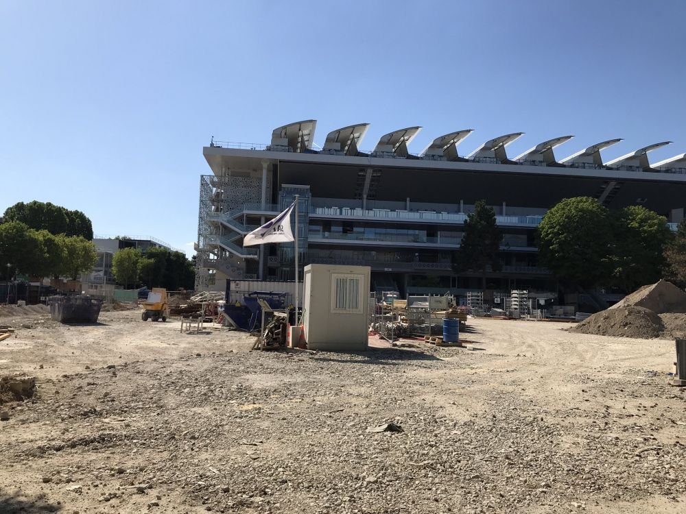 La Roland Garros nu se mai joacă tenis! Cum a fost reamenajată Arena Philippe Chatrier pentru o gală de box de senzație_2