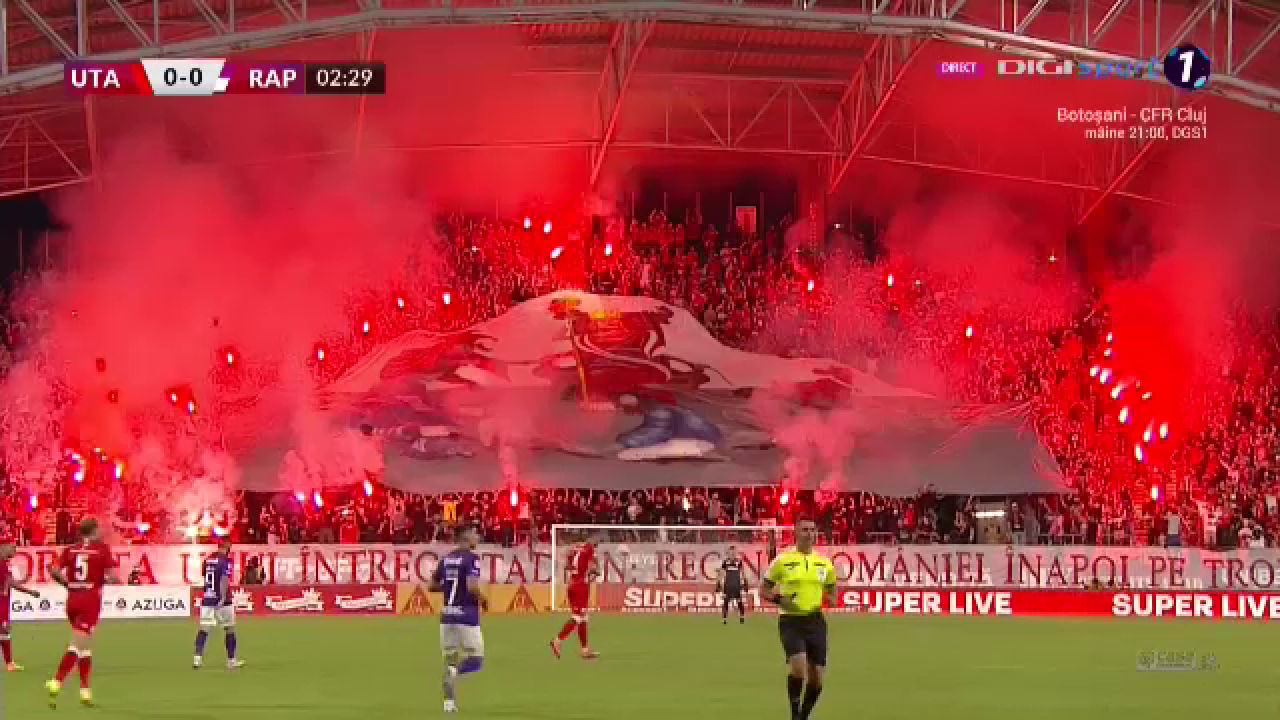 „Au dat foc” la peluză! Imagini spectaculoase de pe stadionul din Arad_5