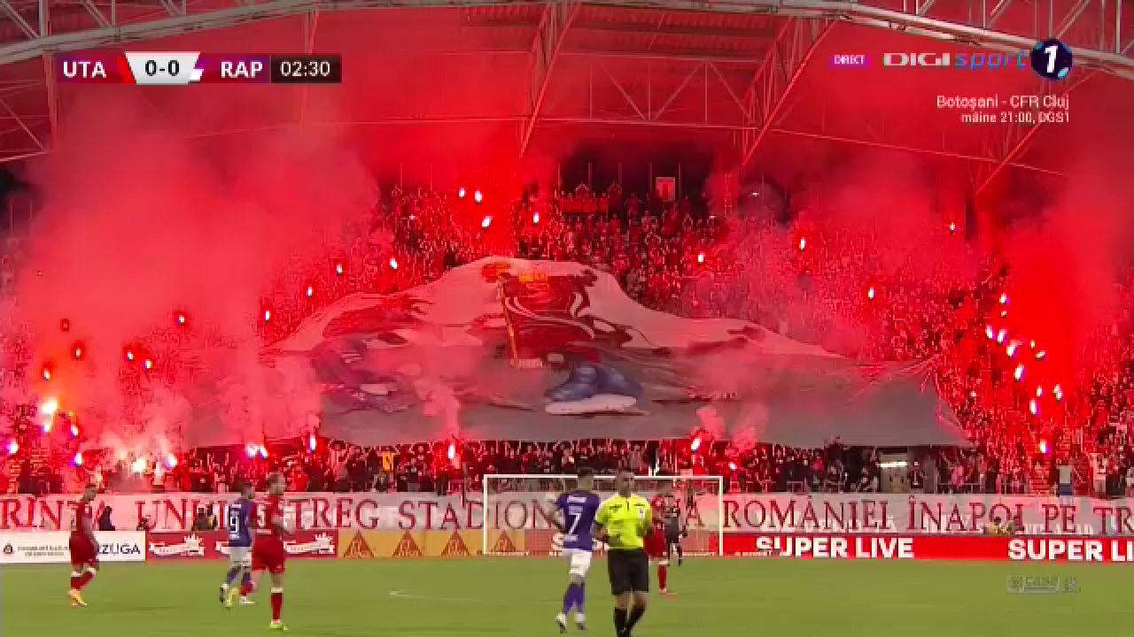 „Au dat foc” la peluză! Imagini spectaculoase de pe stadionul din Arad_6