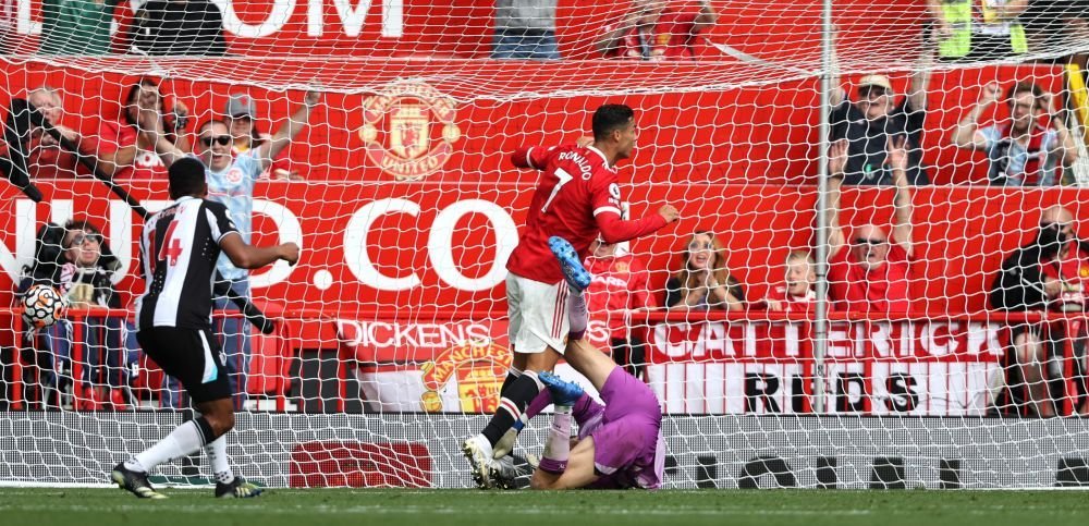 Cristiano Ronaldo a făcut spectacol în primul său meci la revenirea în tricoul lui United. „Dublă” reușită de lusitan_16
