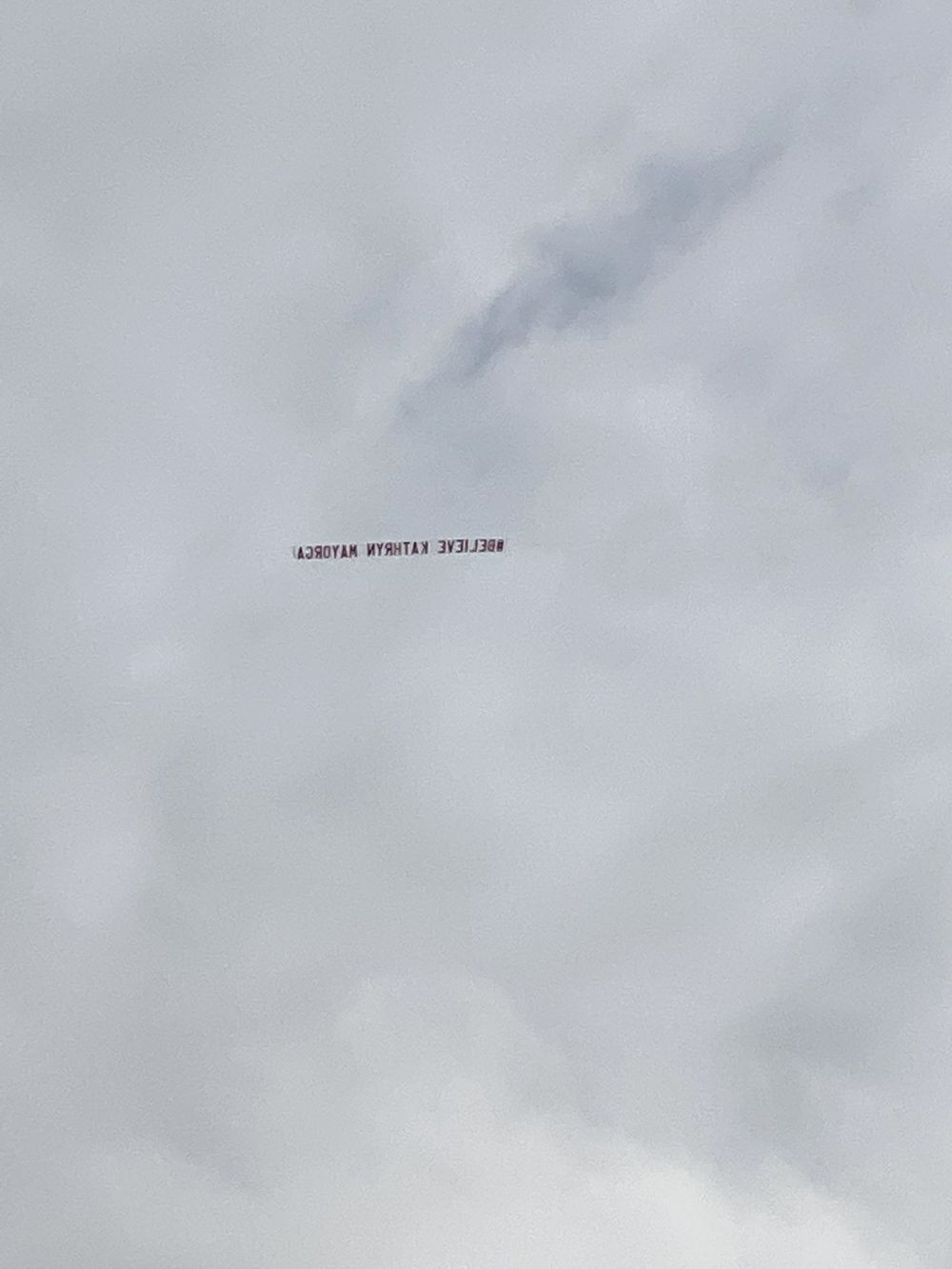 Momentul care i-a &bdquo;stricat&rdquo; sărbătoarea lui Ronaldo! Banner de susținere pe Old Trafford pentru cea care &icirc;l acuză de viol