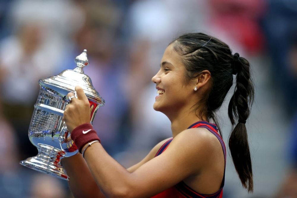 Nebunie istorică: Emma Răducanu (18 ani) e noua campioană a US Open! Emma Răducanu - Leylah Fernandez 6-4, 6-3_5