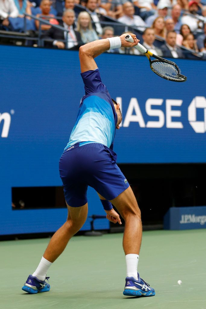 Huiduit pe cea mai mare arenă de tenis din lume în seara care i-ar fi putut schimba viața: reacția nervoasă a lui Novak Djokovic _2