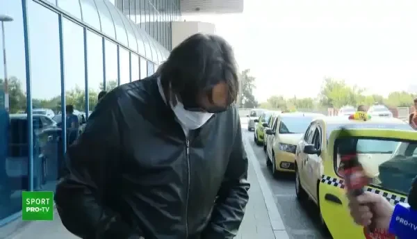 Dario Bonetti a ajuns &icirc;n Rom&acirc;nia. Primele declarații ale antrenorului de la Dinamo după ce s-a spus că va fi demis