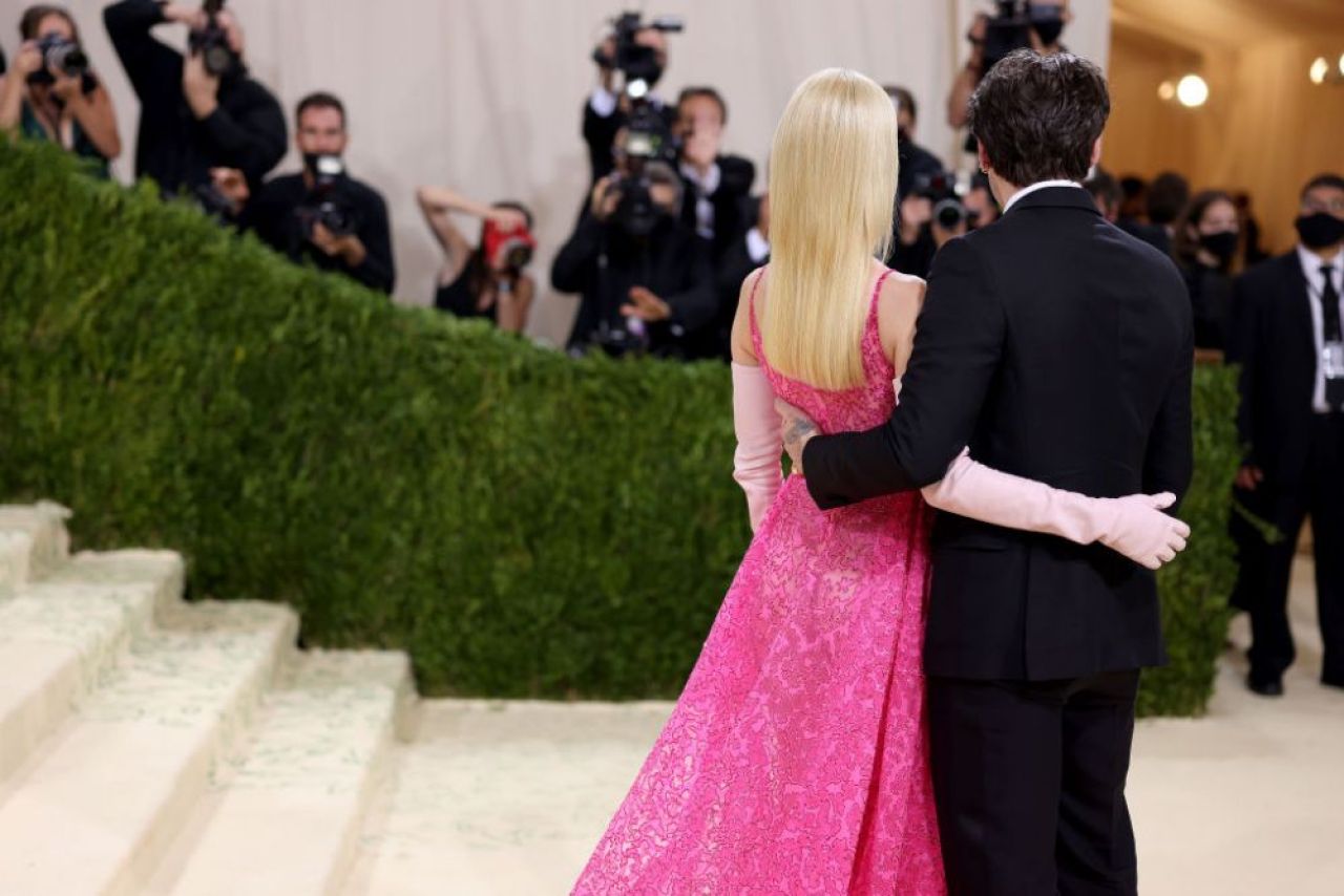 Fiul lui Beckham și iubita au făcut senzație la MET Gala! Cum au apărut pe covorul roșu. Tânăra l-a eclipsat_14