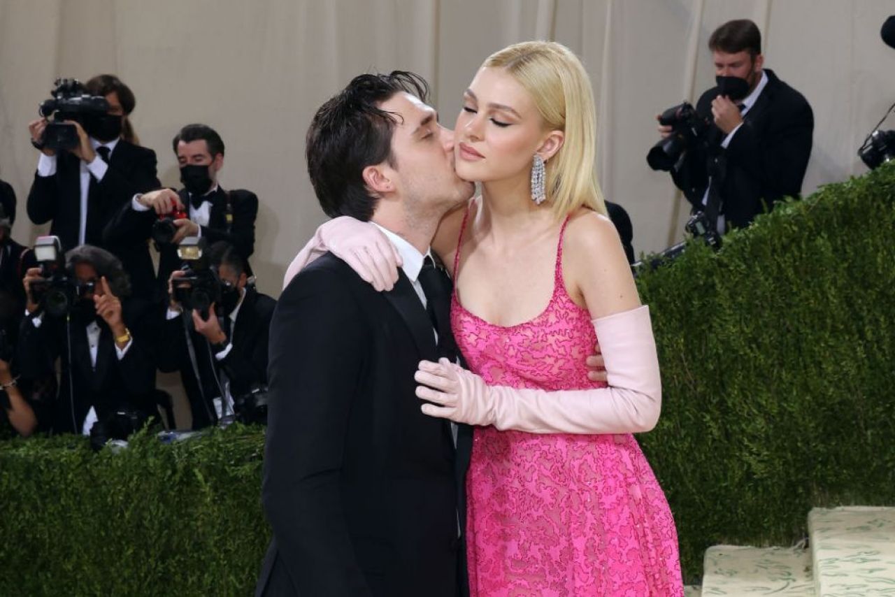 Fiul lui Beckham și iubita au făcut senzație la MET Gala! Cum au apărut pe covorul roșu. Tânăra l-a eclipsat_17