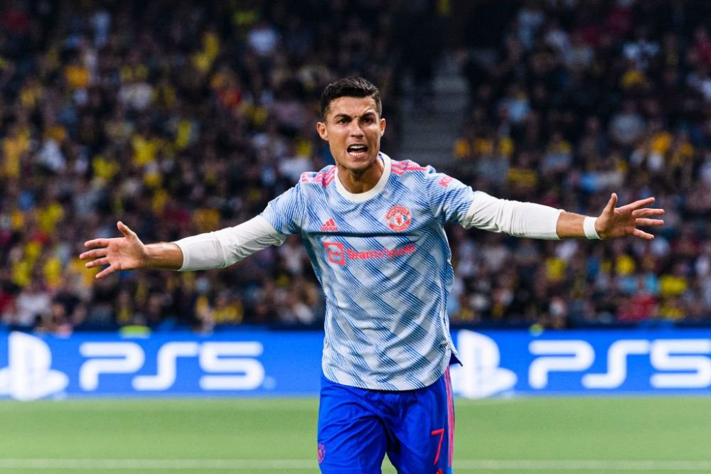 Reacția lui Cristiano Ronaldo după &icirc;nfr&acirc;ngerea cu Young Boys. Manchester United a pierdut &icirc;n ultimul minut&nbsp;
