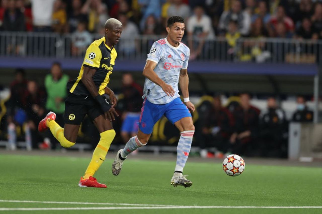 Reacția lui Cristiano Ronaldo după înfrângerea cu Young Boys. Manchester United a pierdut în ultimul minut _2