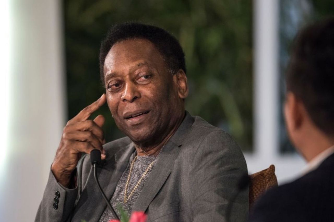 Pele a fost scos de la terapie intensivă! Primul mesaj al legendarului jucător: „Am chef să joc 90 de minute!”_3